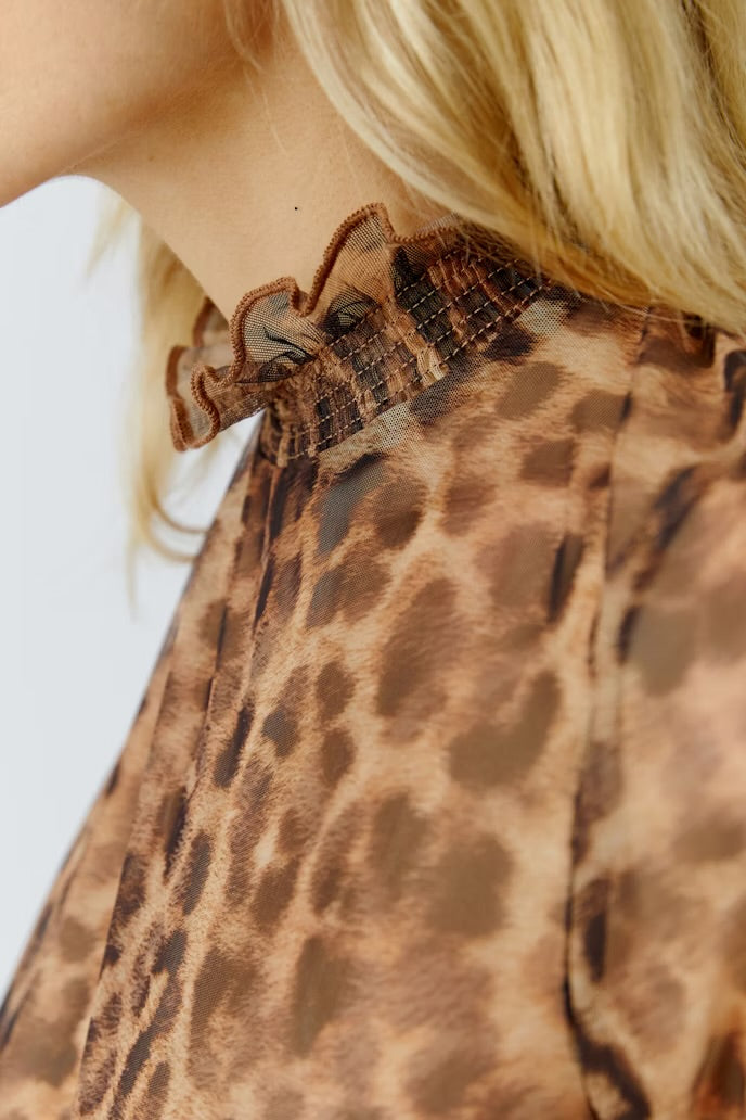 Leopard mesh top
